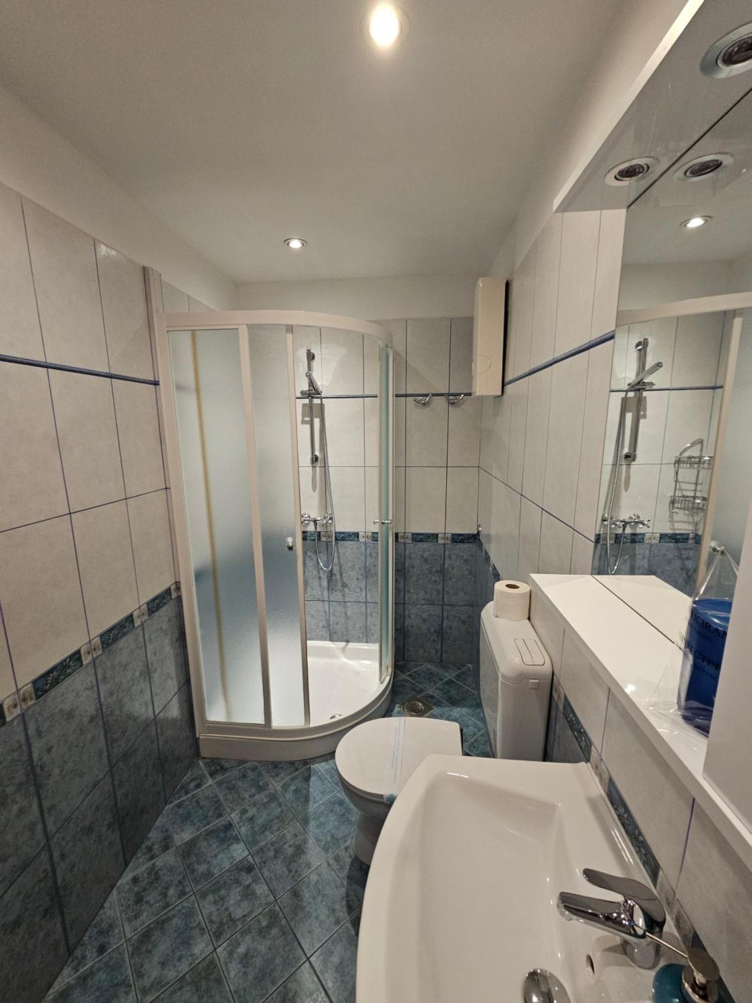 Apartman Star โนวีวีโนดอลสกี ภายนอก รูปภาพ